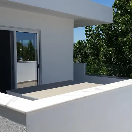 Ria's Deluxe Faliraki