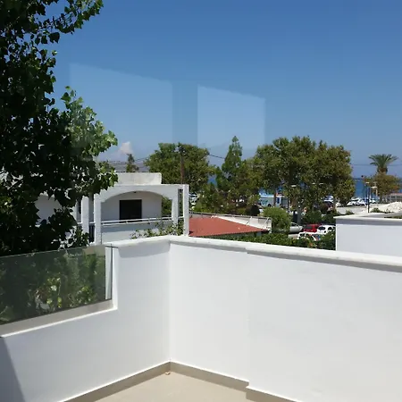 Ria's Deluxe * Faliraki