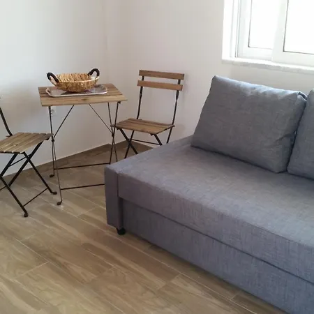 Ria's Deluxe Lägenhet