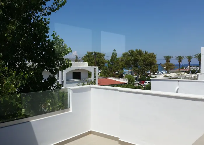 Ria's Deluxe * Faliraki