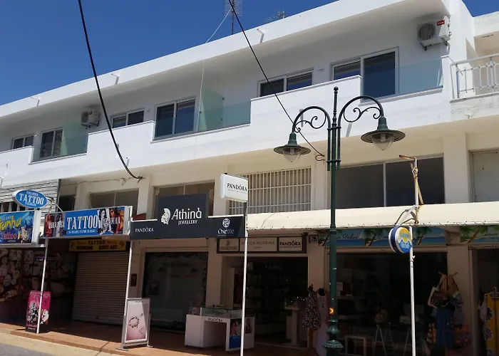 Ria's Deluxe * Faliraki