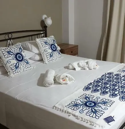 Апартаменты Ria's Deluxe *