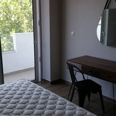 Ria's Deluxe Apartament Faliraki