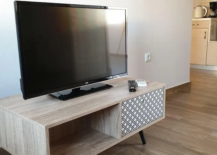 Ria's Deluxe Apartamento Faliraki