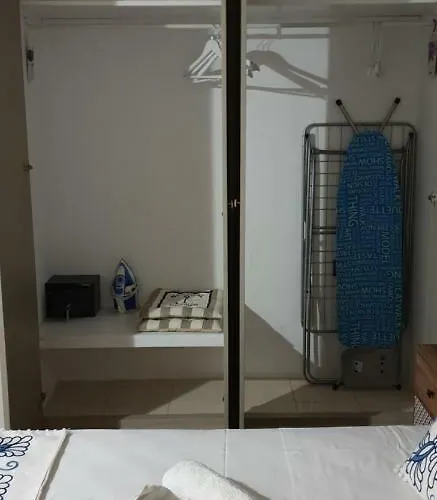 Ria's Deluxe דירה *